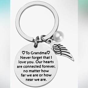 💝 Grandma Keychain Gift – Long Distance Message + Plush Pouch - NWT.